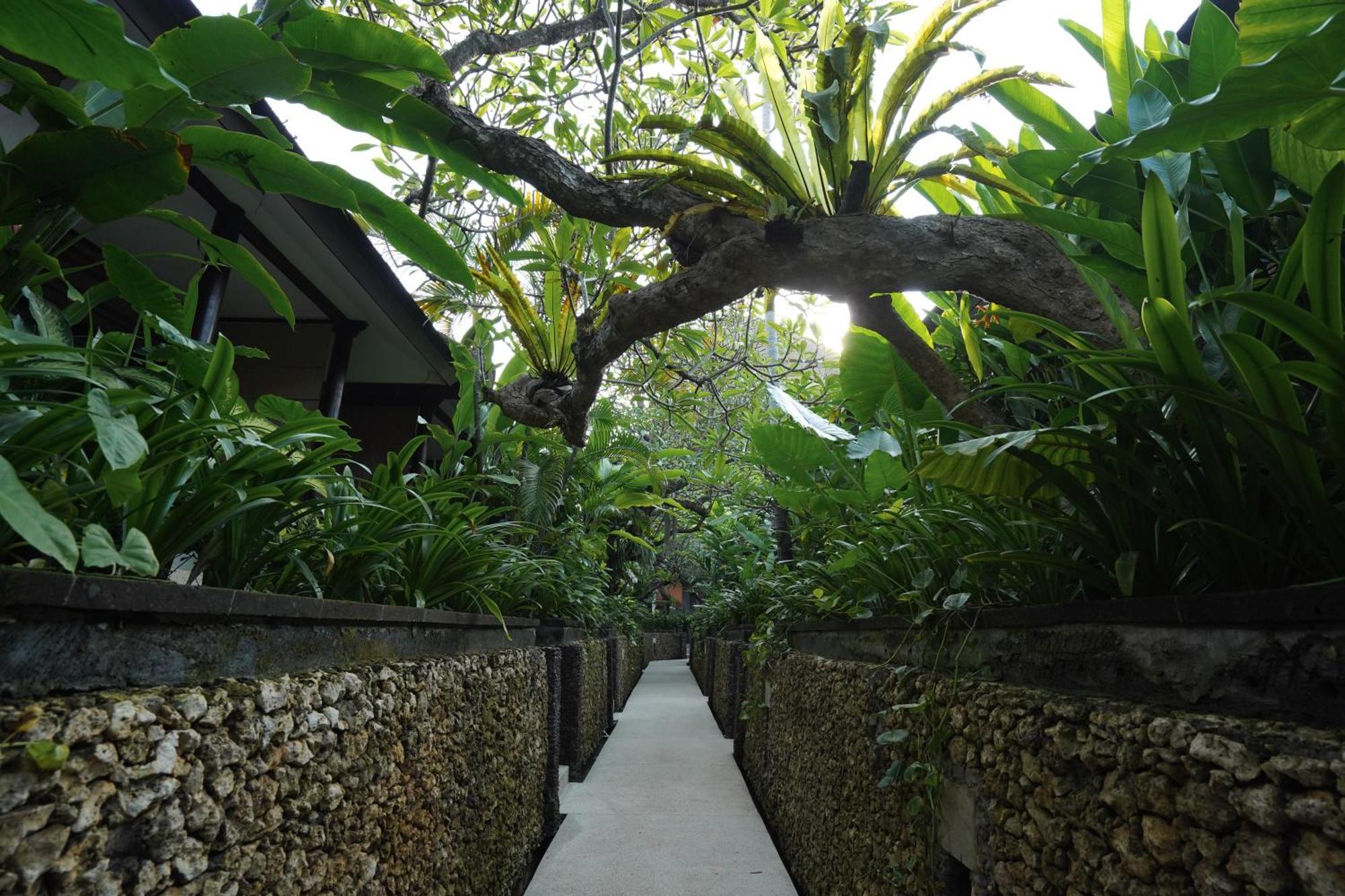 Kuta Seaview Boutique Resort Exterior foto